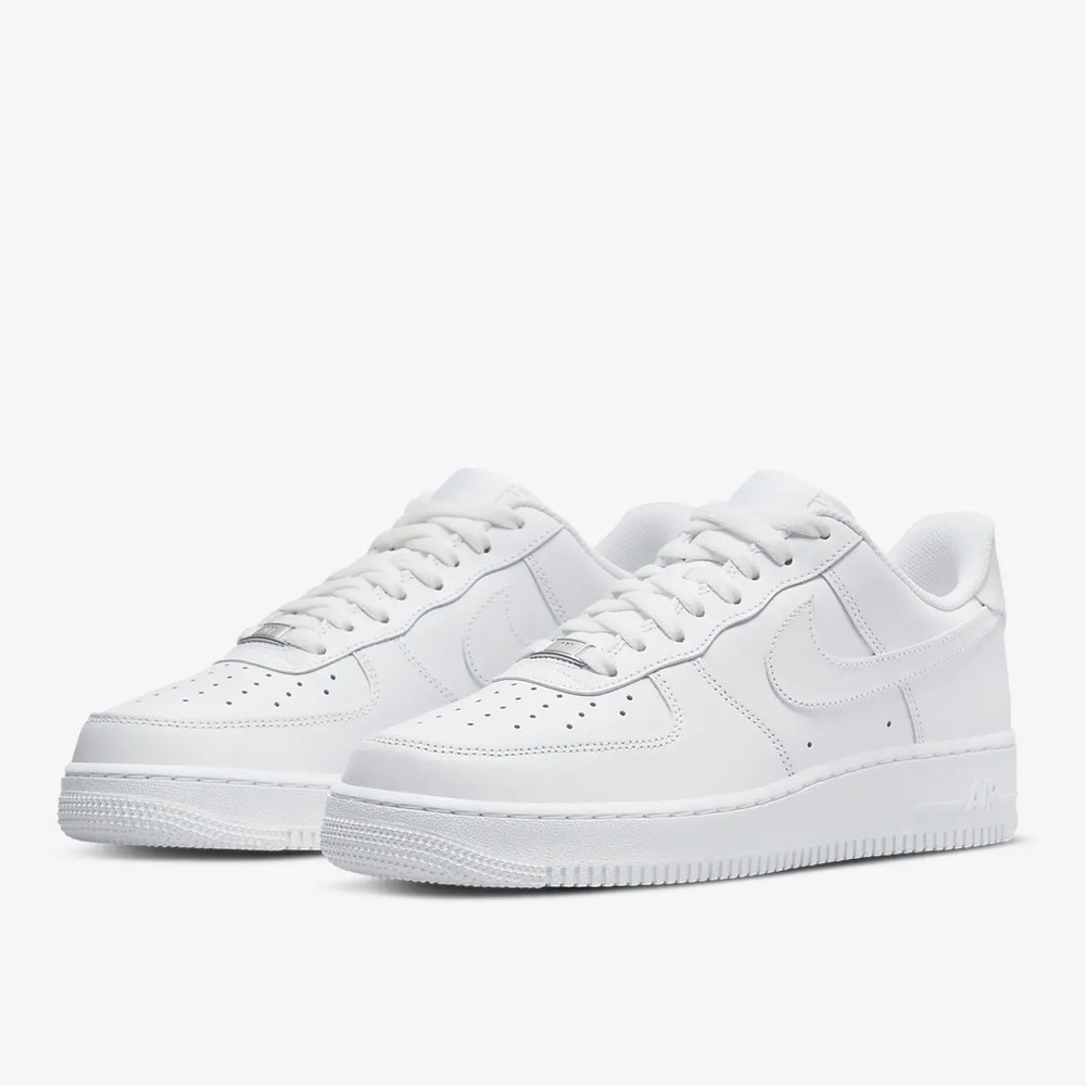 Women’s Nike Air Force 1 low 07 white/white size 11.5/ men’s size 10 - Picture 1 of 11